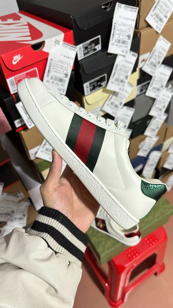 Gucci Little Bee White Shoes - Image 8
