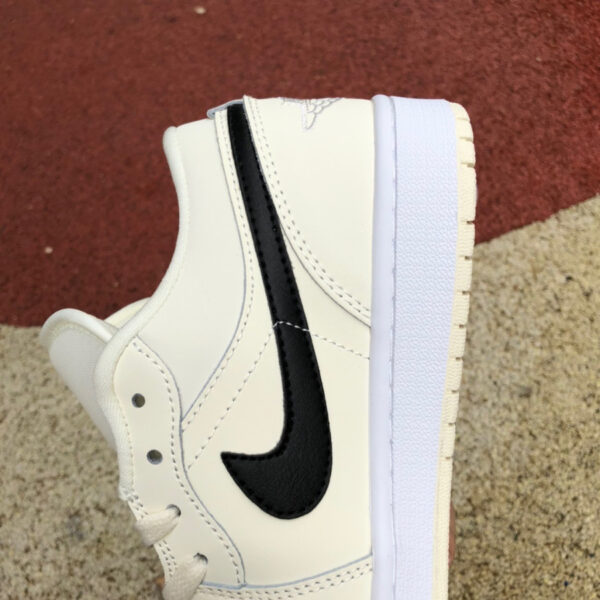 Coconut Milk Air Jordan - Image 11