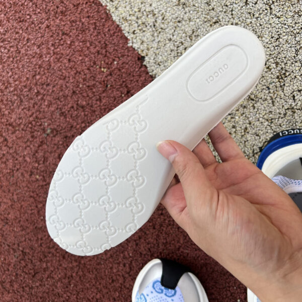 Gucci Running Shoes White And Blue - Image 14