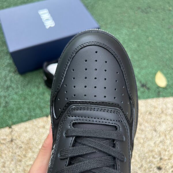 DIOR B27 Low-Top Sneakers Black - Image 4
