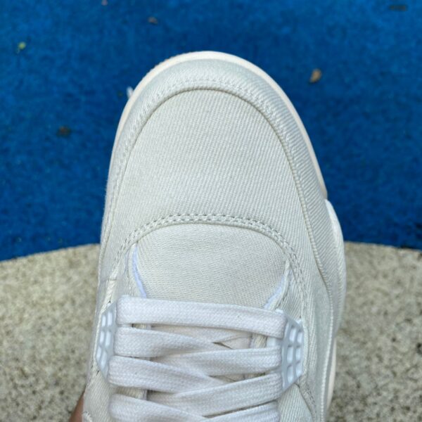 AJ4 white Levis GX pure original Levis x Levis joint white denim denim AO2571-100 - Image 4