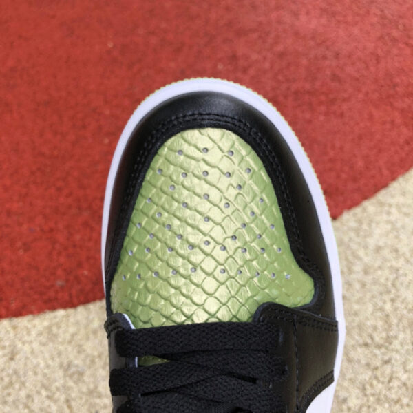 Vivid Green Snakeskin Air Jordan - Image 12