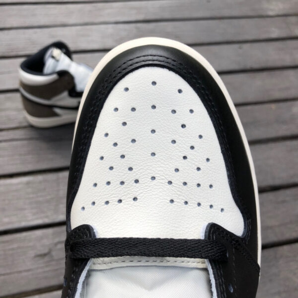Mocha University Blue Air Jordan - Image 19