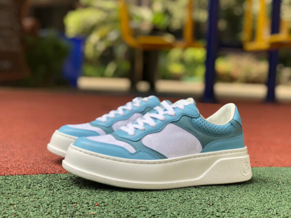 Gucci White And Blue
