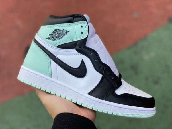 Green Black And White Air Jordan - Image 5