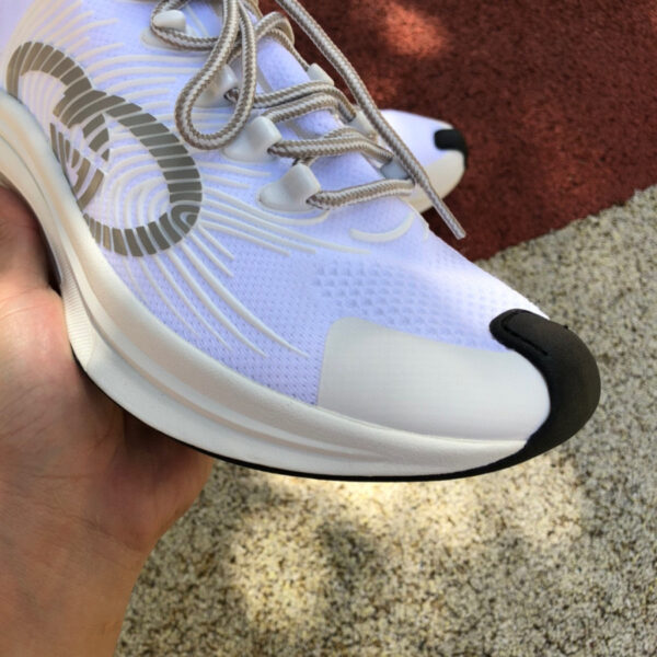 Gucci Running Shoes White - Image 4
