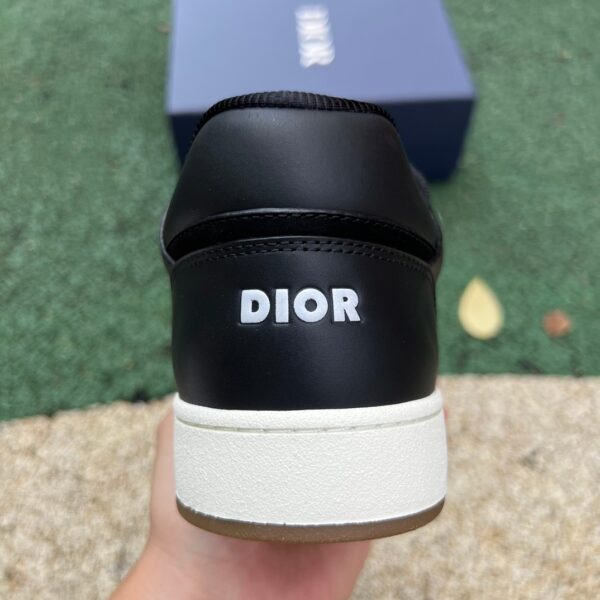 DIOR B27 Low-Top Sneakers Black and White - Image 6