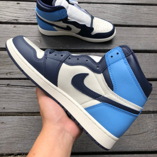 Obsidian North Carolina Air Jordan - Image 8
