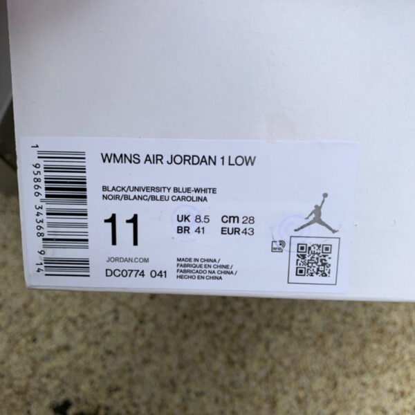 Black And White Blue Air Jordan - Image 8