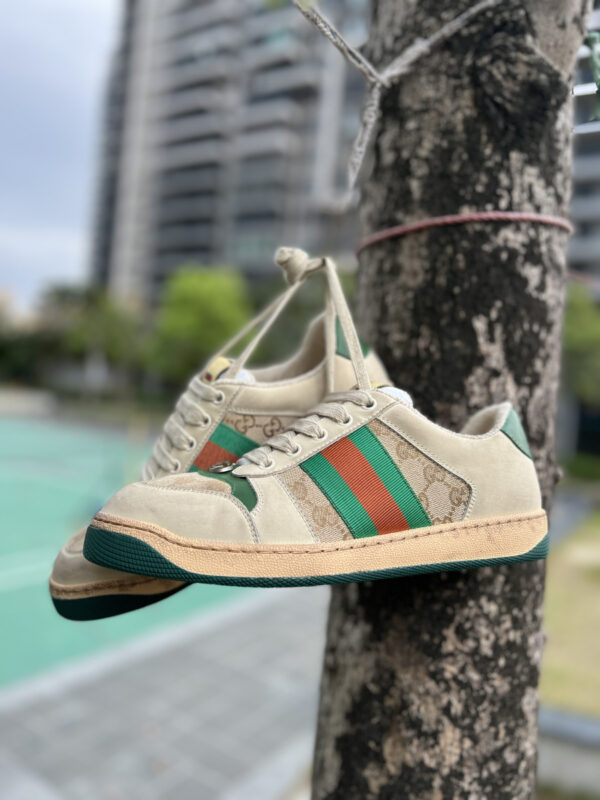 Gucci Dirty Shoes With Green Tail - Image 9