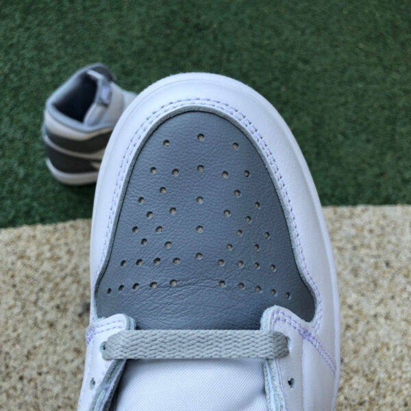 Gray And White Stealth Air Jordan - Image 17
