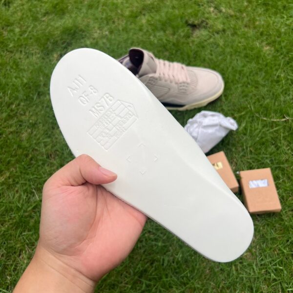 AJ4amm gray powder T1 pure original‼ ️ A Ma Maniere x Air Jordan 4 AJ4 FZ4810-200 - Image 11