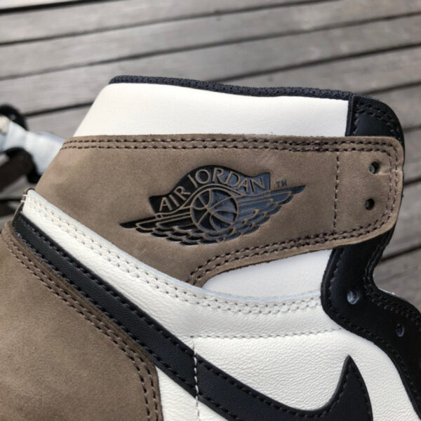 Mocha University Blue Air Jordan - Image 10