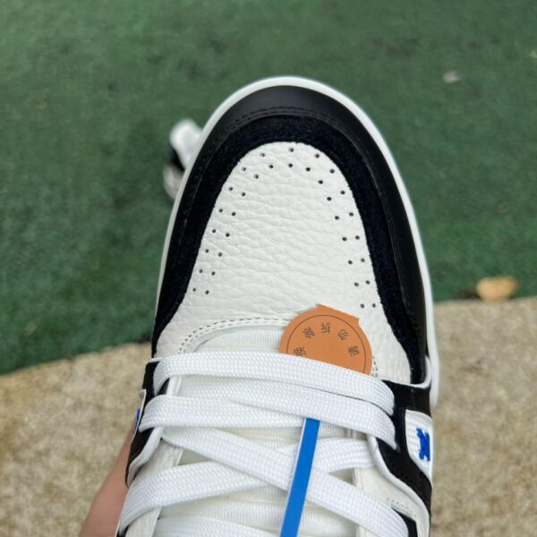LV Trainer black and white blue LOUIS VUITTON Trainer - Image 5