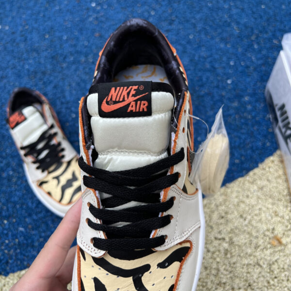 Tiger Pattern Air Jordan - Image 9