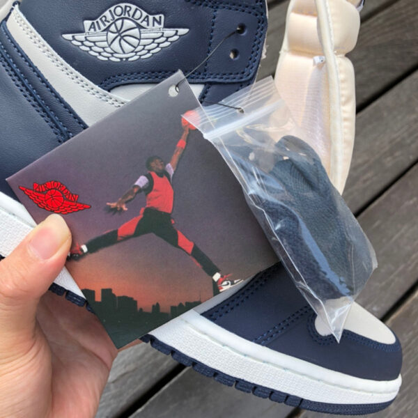 Georgetown White Blue Gray Air Jordan - Image 5