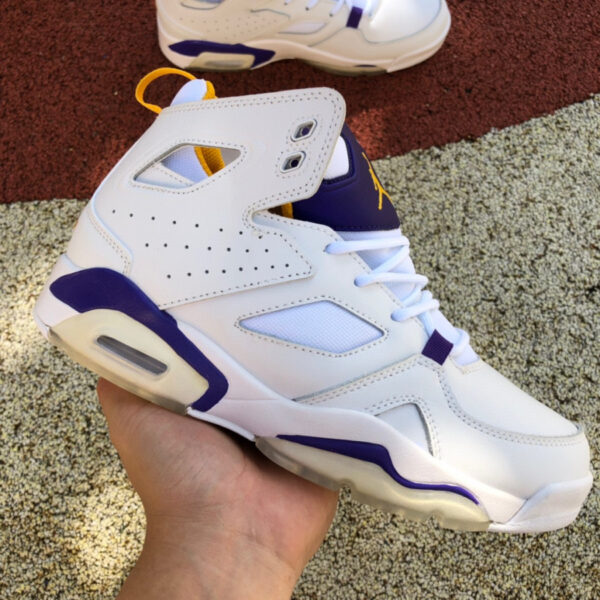 Flight Club Air Jordan - Image 9