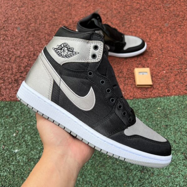 Black Silver Silk Air Jordan - Image 6