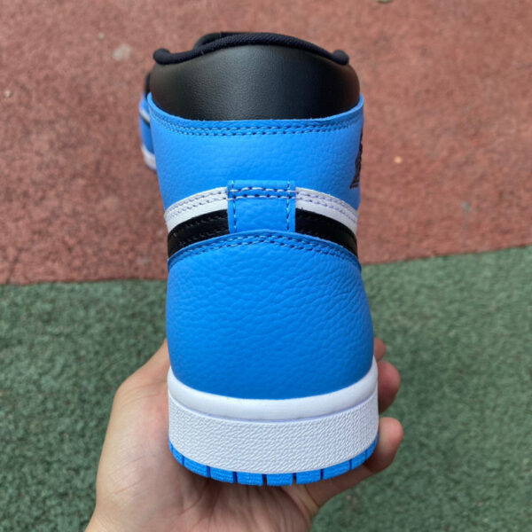 North Carolina Blue And Black Toe Air Jordan - Image 5