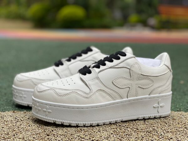SMFK White and Black Retro