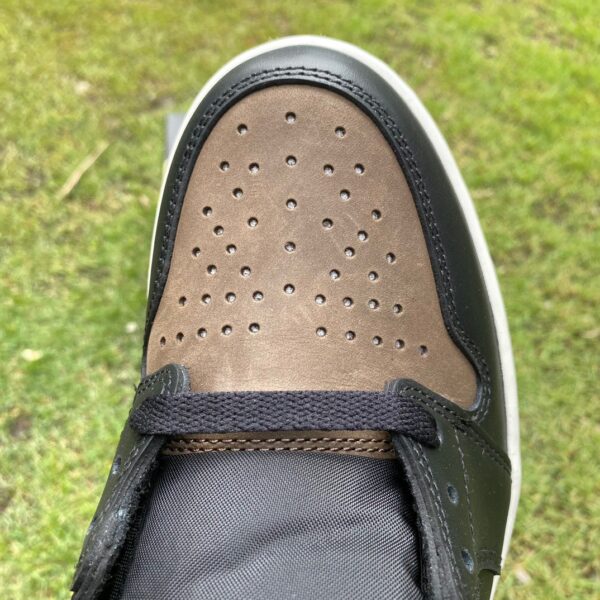Mocha Black Brown Air Jordan - Image 10
