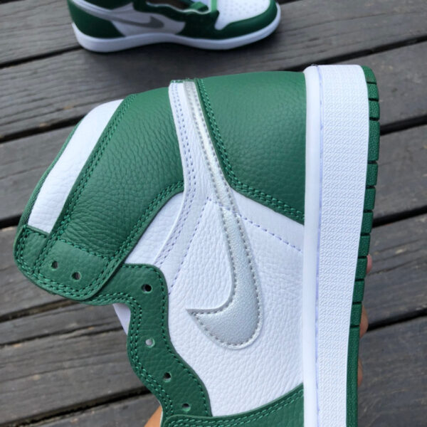 Heineken White Green Air Jordan - Image 4