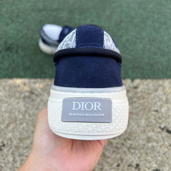 Dior B33 Blue and White Round Toe - Image 6
