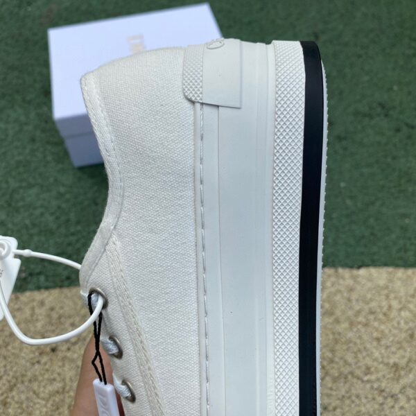 Dior White  Dior Walkn' - Image 10