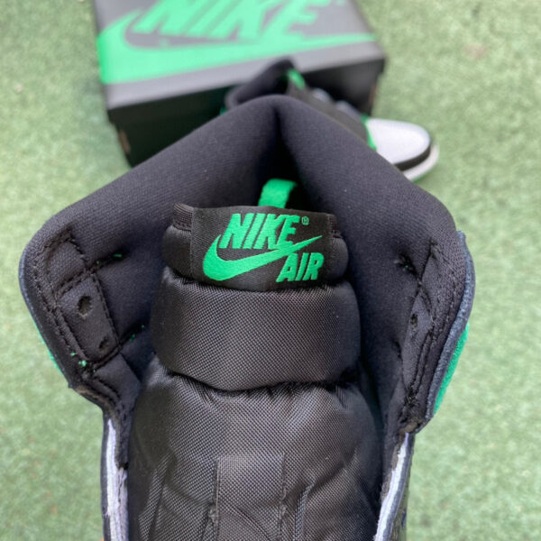 Black And White Green Air Jordan - Image 12