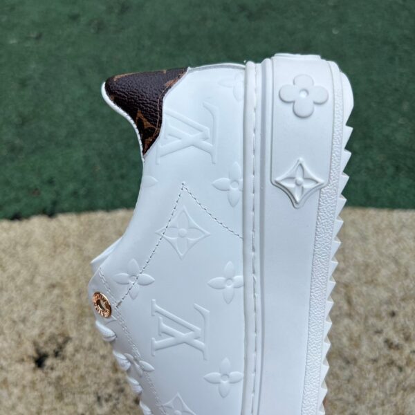 LOUIS VUITTON Time Out cowhide white brown - Image 6