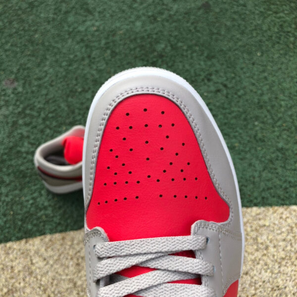 Gray Pink Air Jordan - Image 7