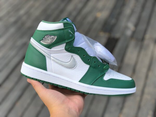 Heineken White Green Air Jordan - Image 5