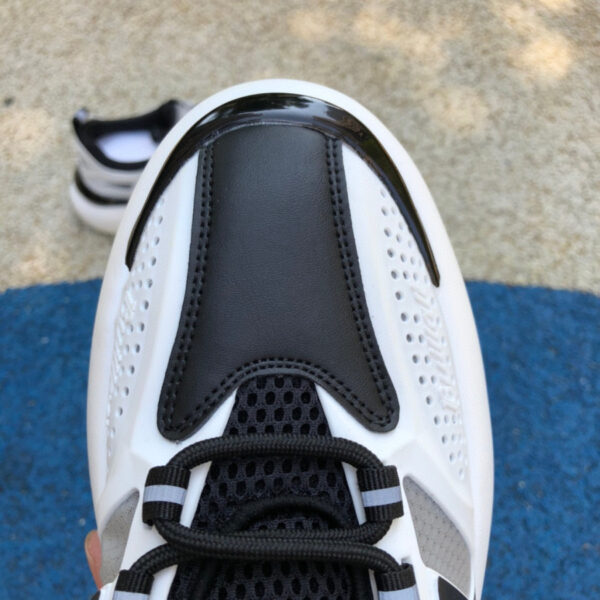 Gucci Ice Black And White - Image 9