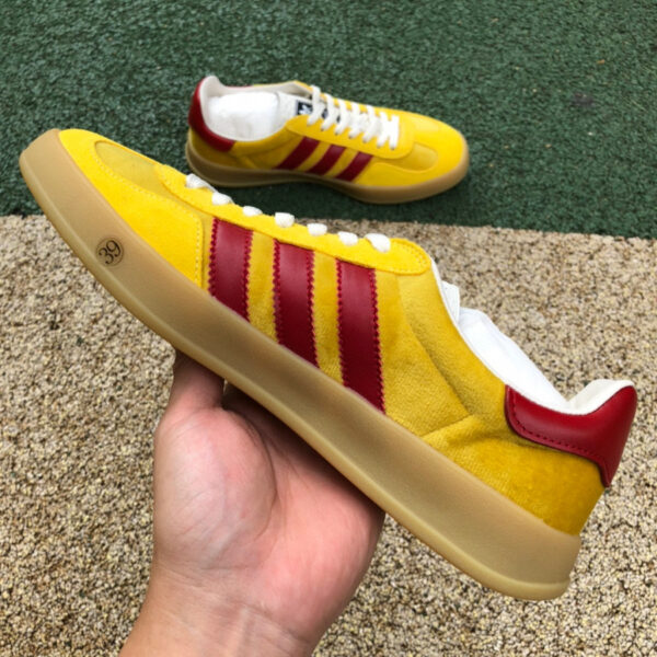 Gucci Co-Branded Adidas Yellow And Red - Image 5