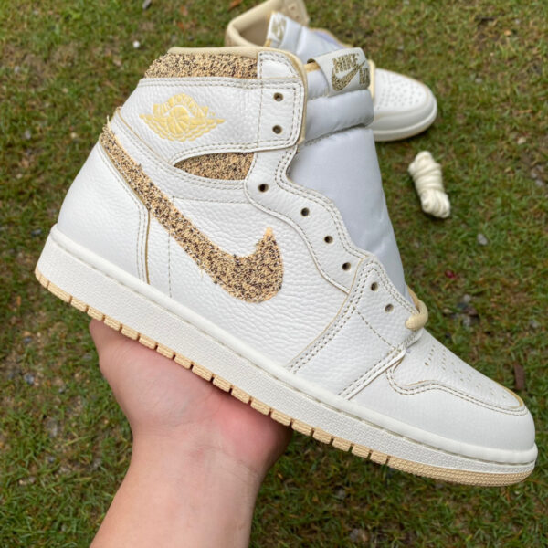 White Champagne Air Jordan - Image 4