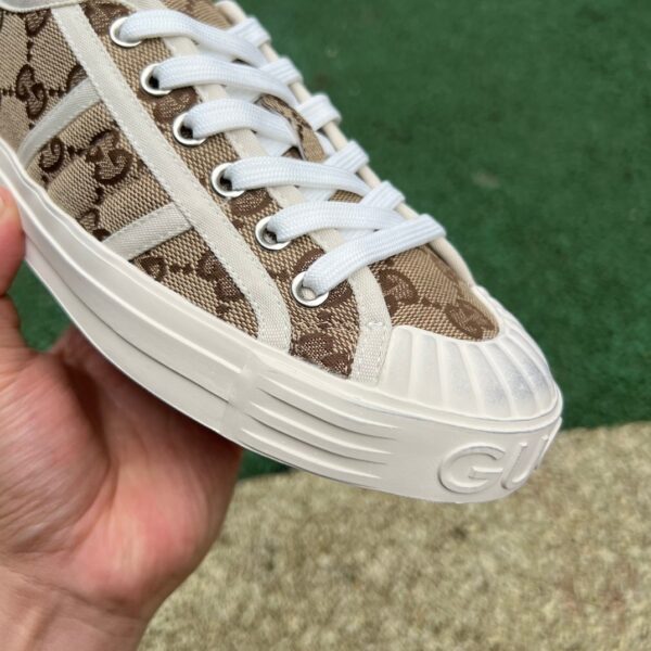 GUCCI Canvas Shoes Beige Brown - Image 2