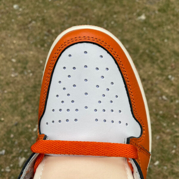 Small Buckle Hermès Orange Air Jordan - Image 3
