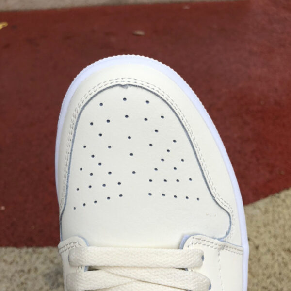 Coconut Milk Air Jordan - Image 5