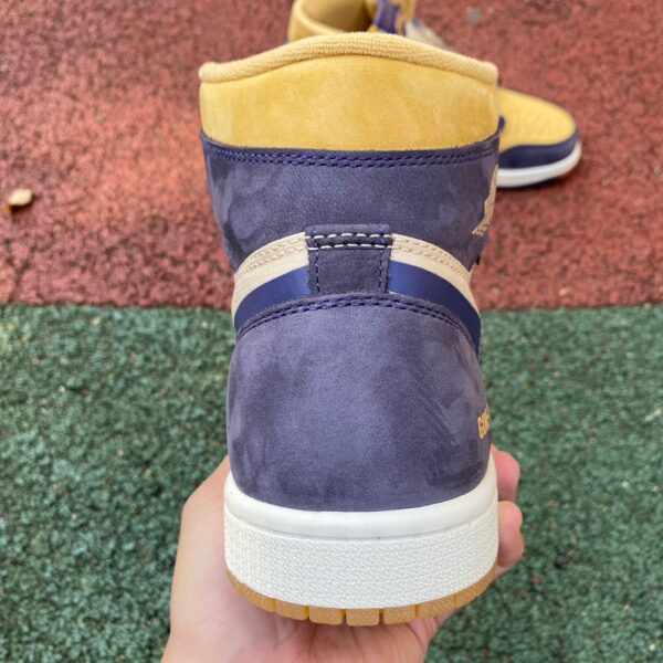 Blue And Yellow TEX Air Jordan - Image 4