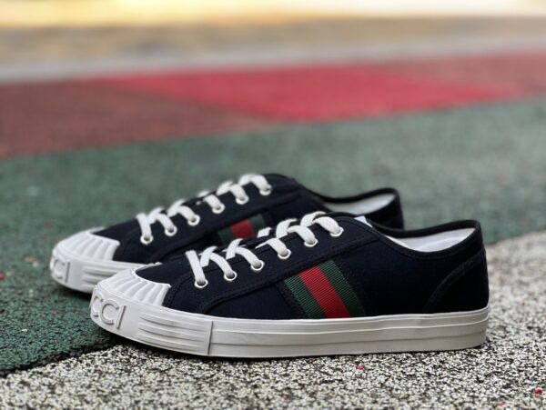 Gucci Canvas Shoes Black and Red