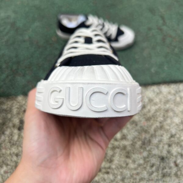 Gucci Canvas Shoes Black and Red - Image 7