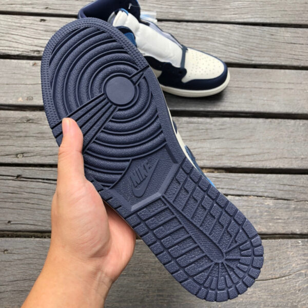 Obsidian North Carolina Air Jordan - Image 4