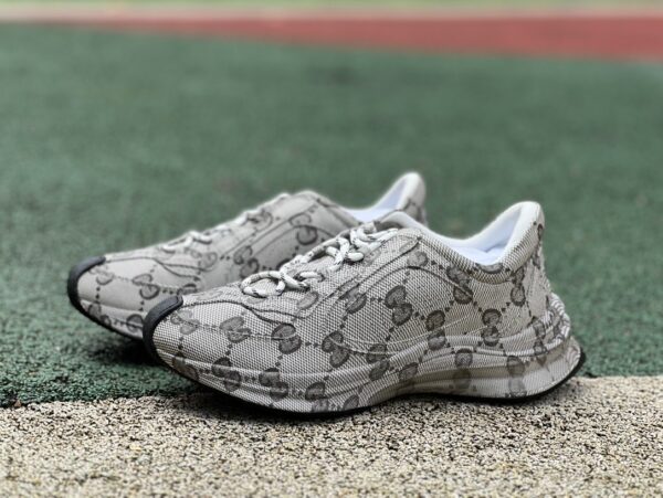 GUCCI RUN Washed Gray Size
