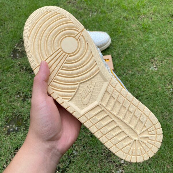 Off-White Woven Union x Air Jordan - Image 4