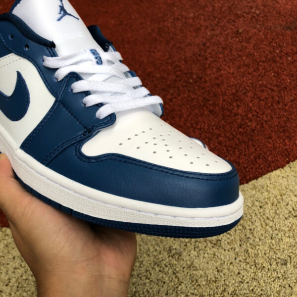 White Navy Blue Air Jordan - Image 3