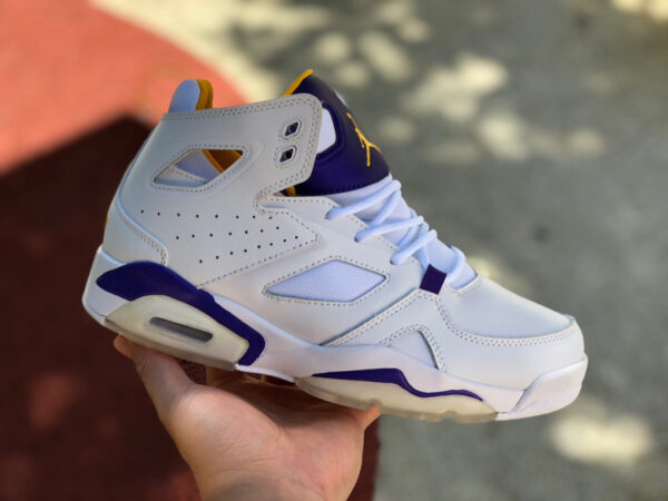 Flight Club Air Jordan - Image 4