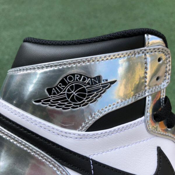 Leonard Silver Air Jordan - Image 5