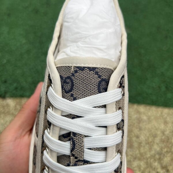 GUCCI Canvas Shoes Brown - Image 3