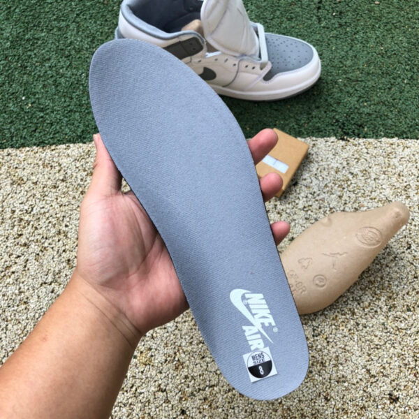 Gray And White Stealth Air Jordan - Image 2