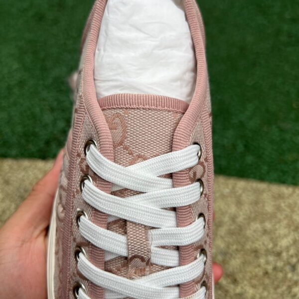 GUCCI Canvas Shoes White Pink - Image 2